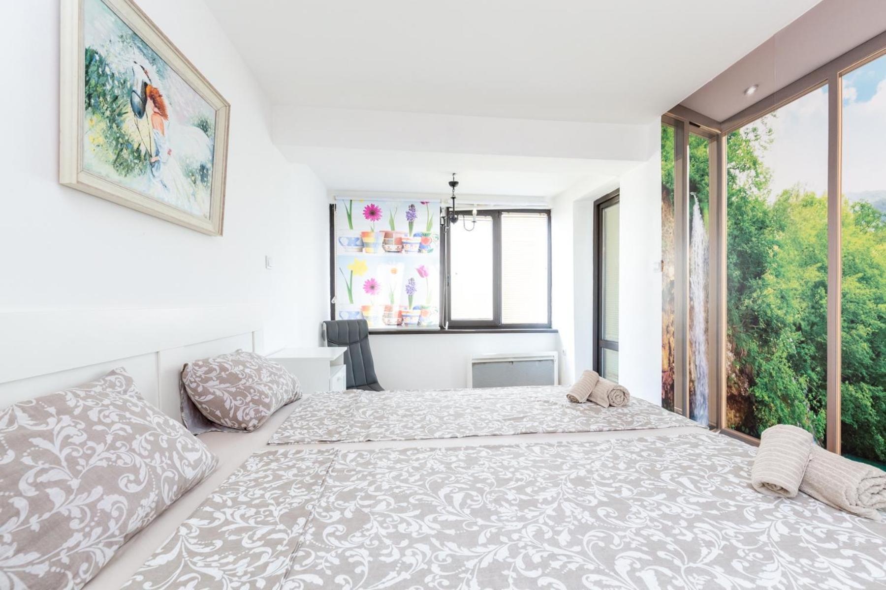 The White Apartment - Free Parking Sofia Luaran gambar